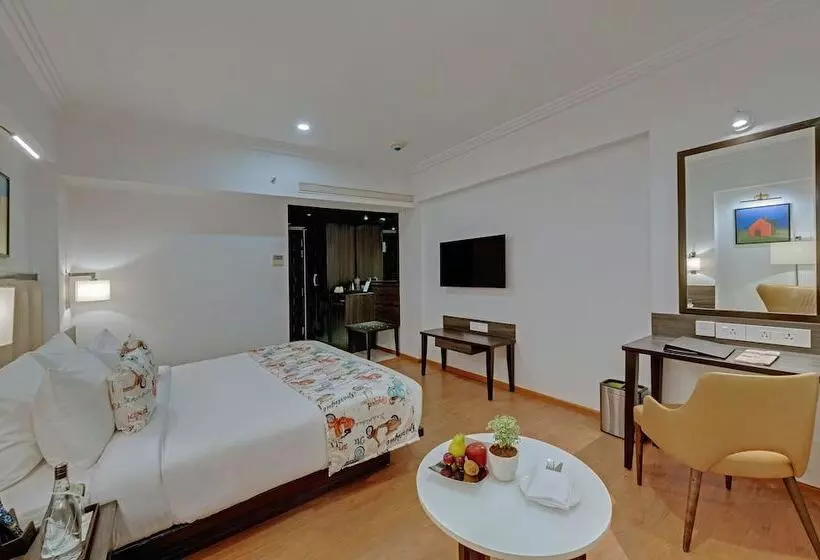 Hotelli The Fern Residency Turbhe