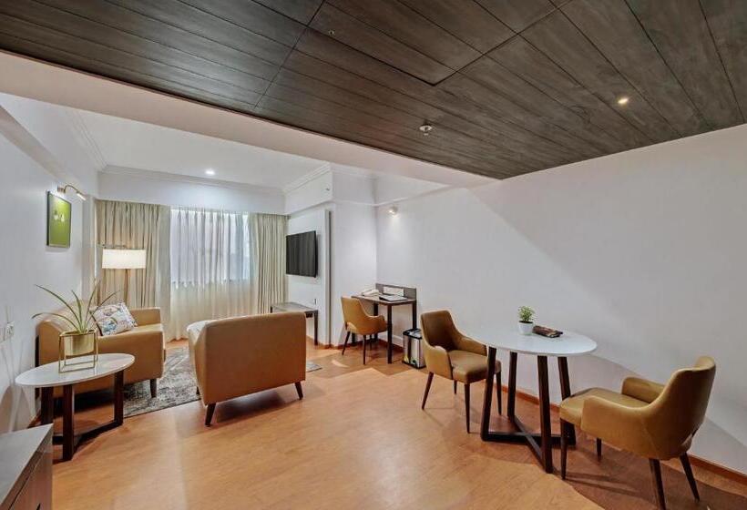 Hotelli The Fern Residency Turbhe