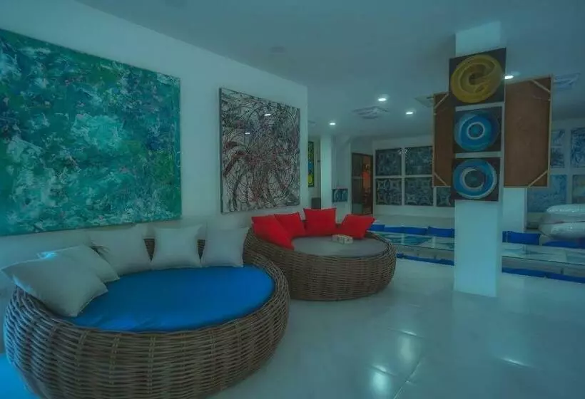 Majatalo Art By Yui House