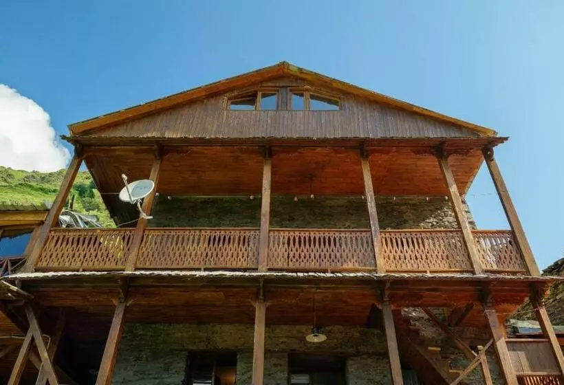 پانسیون Qaldea Resort