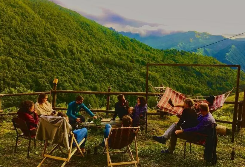 پانسیون Qaldea Resort