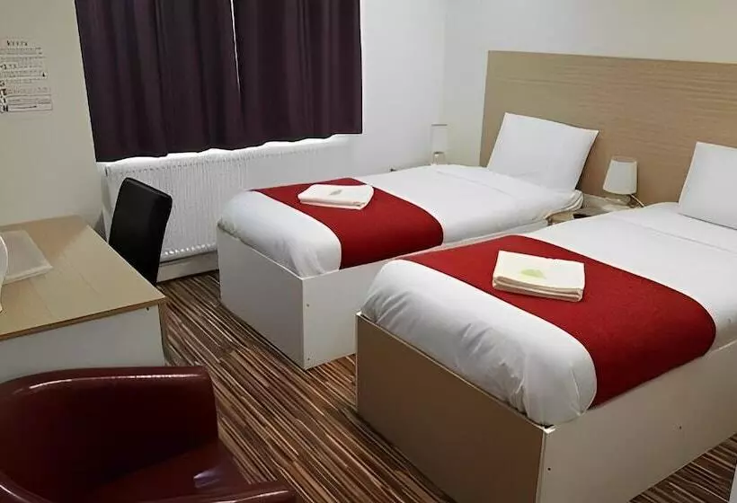 Aamiaismajoitus (B&B) Heathrow Travellers Hub