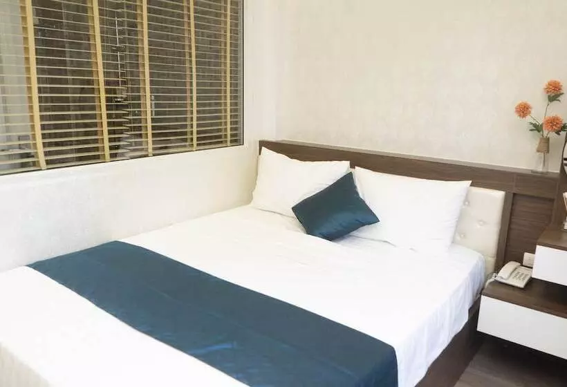 Sen Hotel My Dinh Song Da 미딩