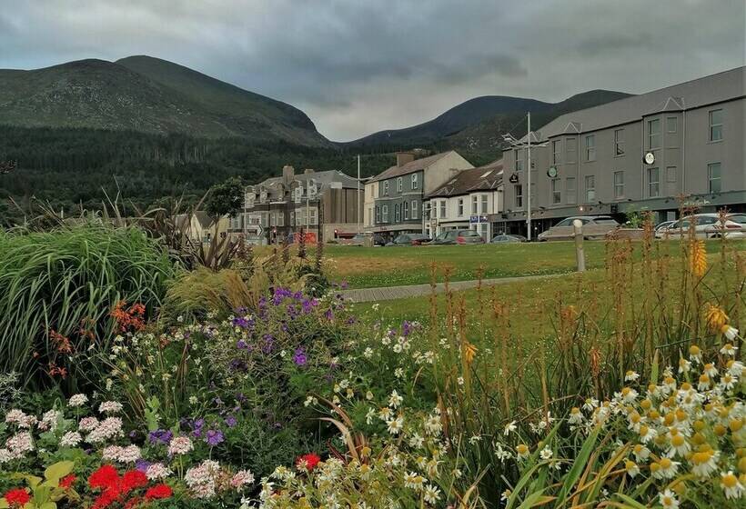 Mourne Mountain Art Apartments