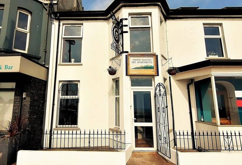 Mourne Mountain Art Apartments