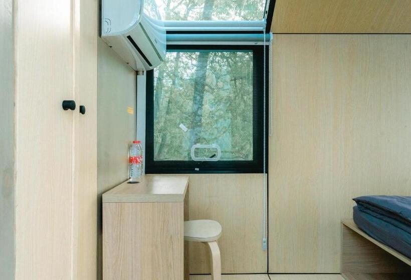 渡假胜地 Bobocabin Coban Rondo, Malang