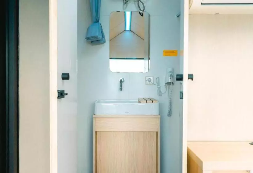 Lomakeskus Bobocabin Coban Rondo, Malang