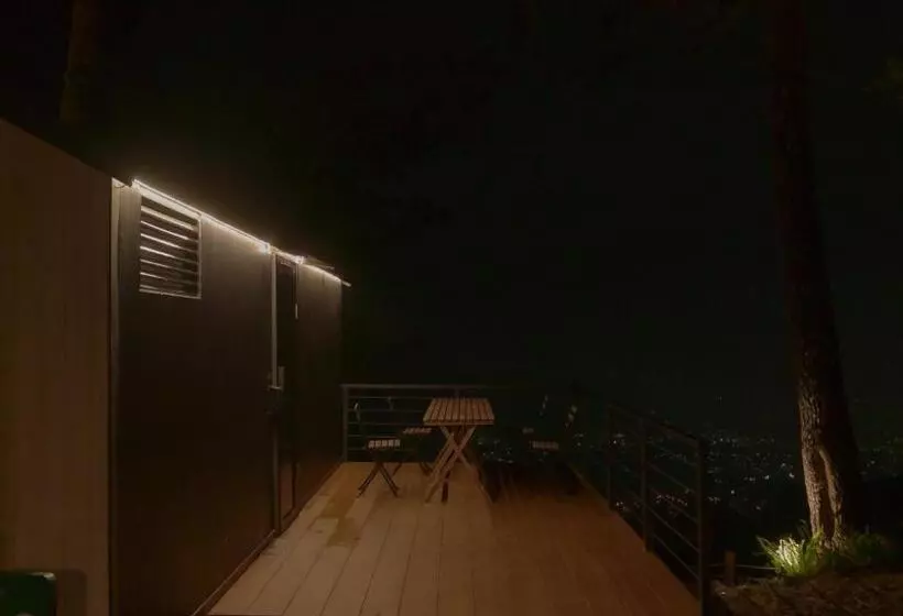 Lomakeskus Bobocabin Coban Rondo, Malang