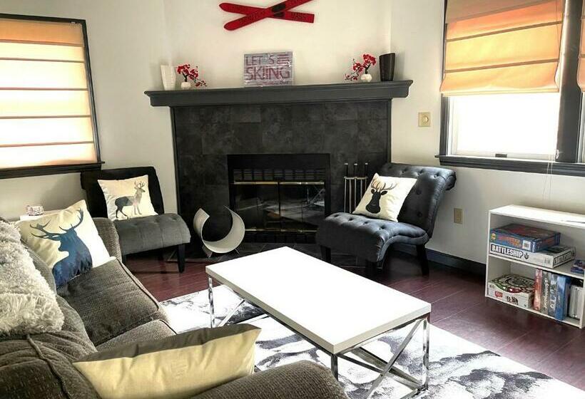 Gorgeous Ski On/off 2 Br Sleeps 8 Jiminy Must See Luxury