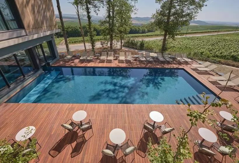 Loisium Wine & Spa Hotel Champagne
