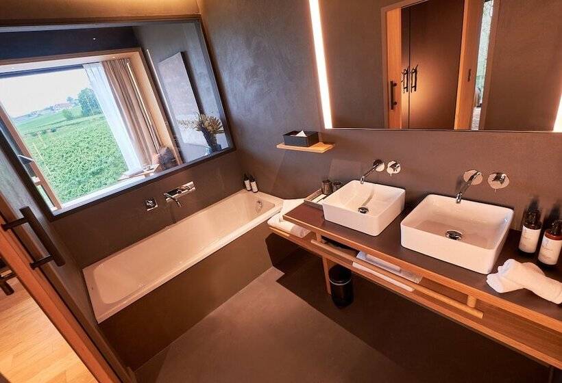 Loisium Wine & Spa Hotel Champagne