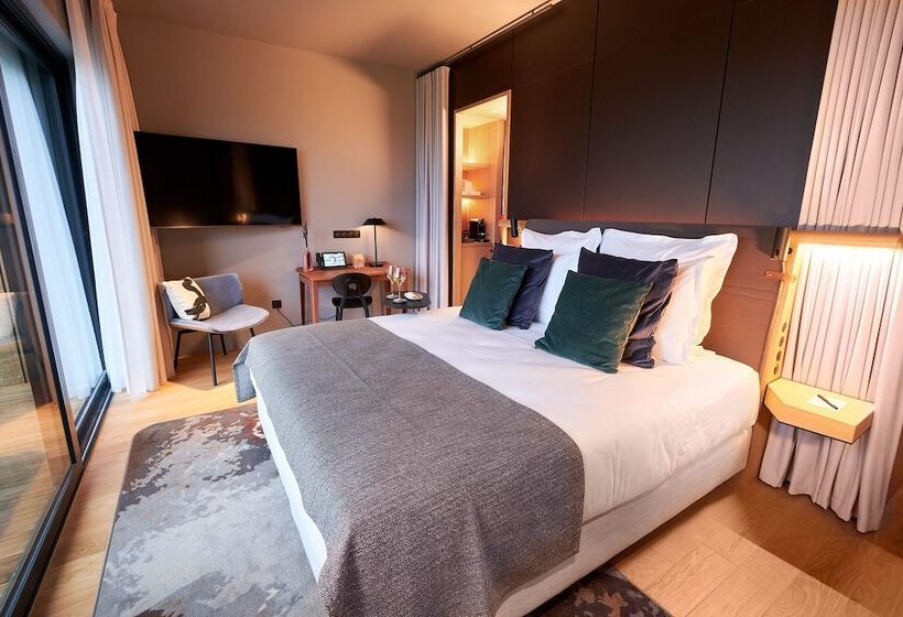 Loisium Wine & Spa Hotel Champagne