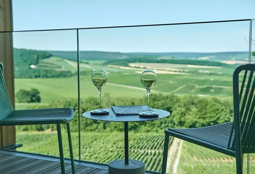 Loisium Wine & Spa Hotel Champagne
