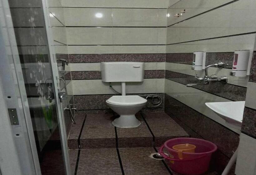 Super Hotel O Friends Inn