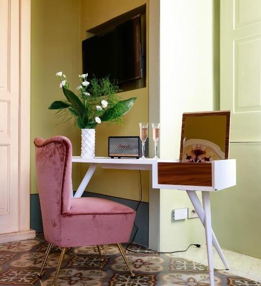 리조트 Castle Elvira