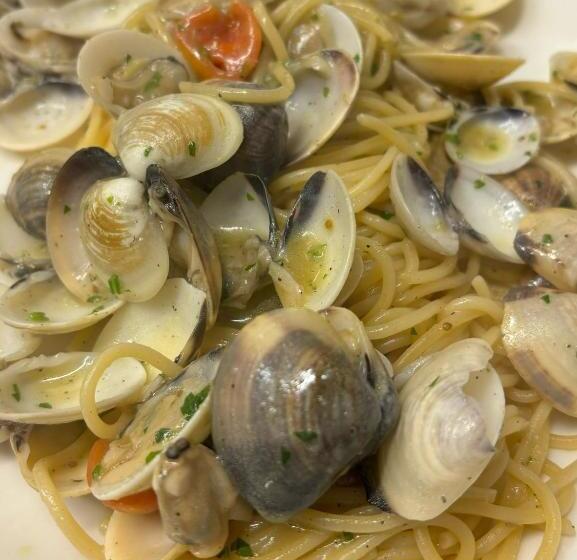 هتل Albergo Florida Taggia