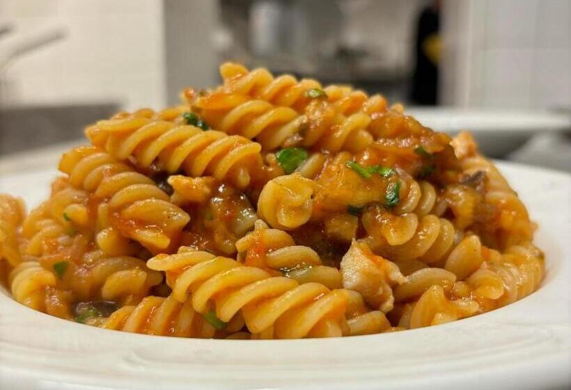 هتل Albergo Florida Taggia