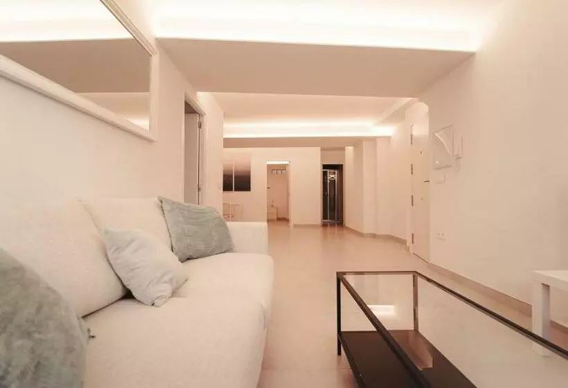 Palm Suites