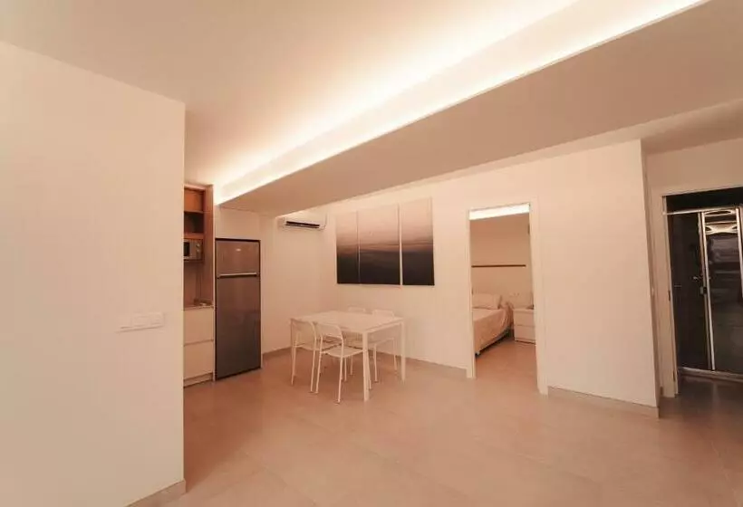 Palm Suites
