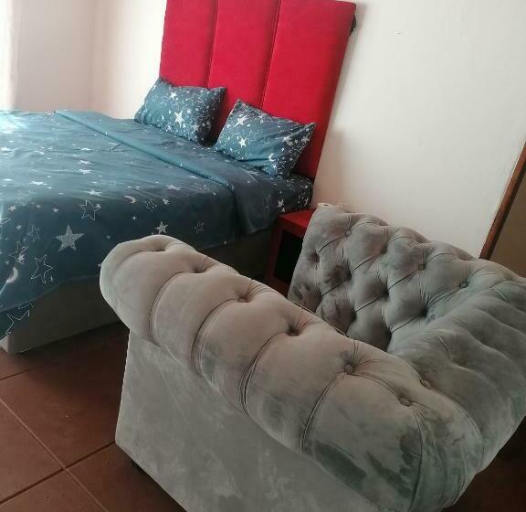 Пансион Ferndale Guest House And Party Venue