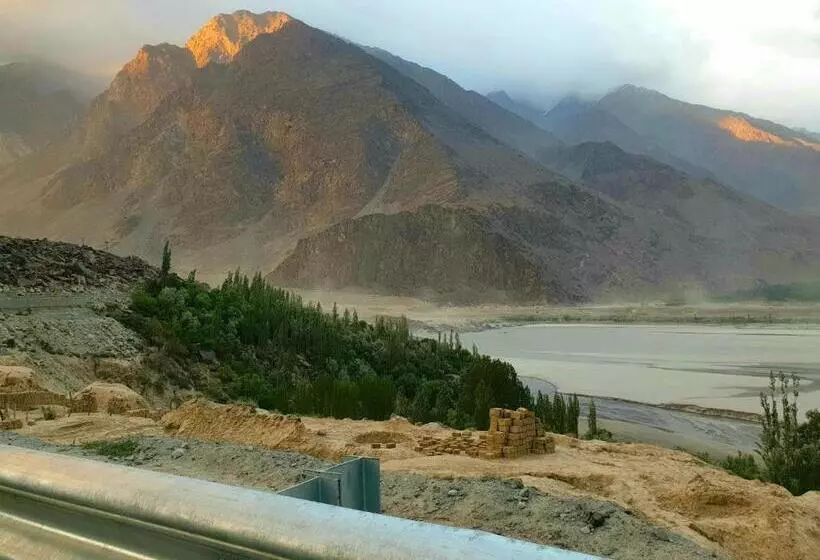 پانسیون Yulgo Guest House