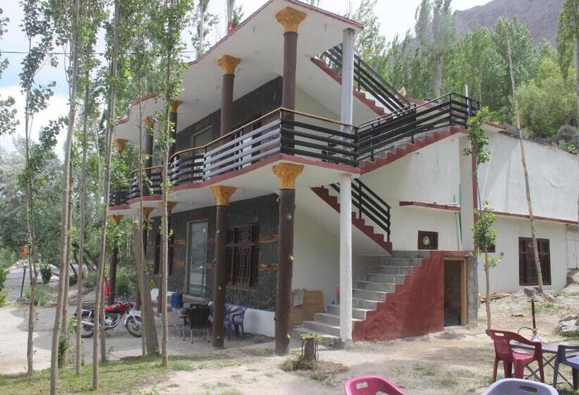 پانسیون Yulgo Guest House