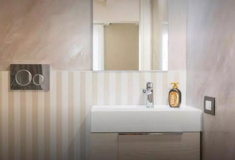 ベッドアンドブレックファースト Accademia 21