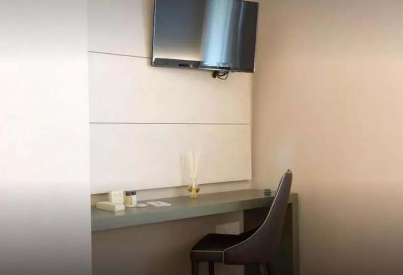 ベッドアンドブレックファースト Accademia 21