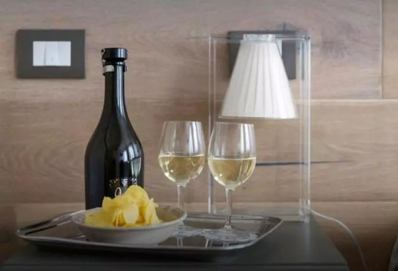 ベッドアンドブレックファースト Accademia 21