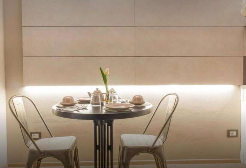 مبيت وإفطار Accademia 21