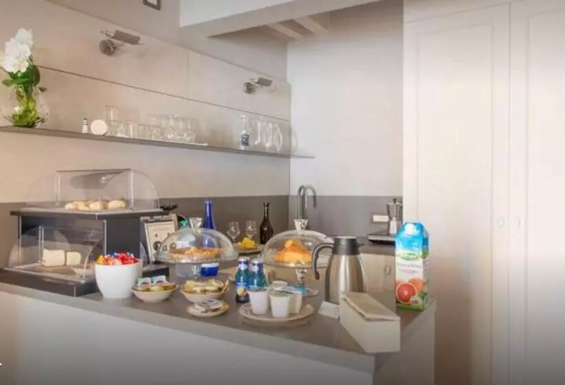 ベッドアンドブレックファースト Accademia 21