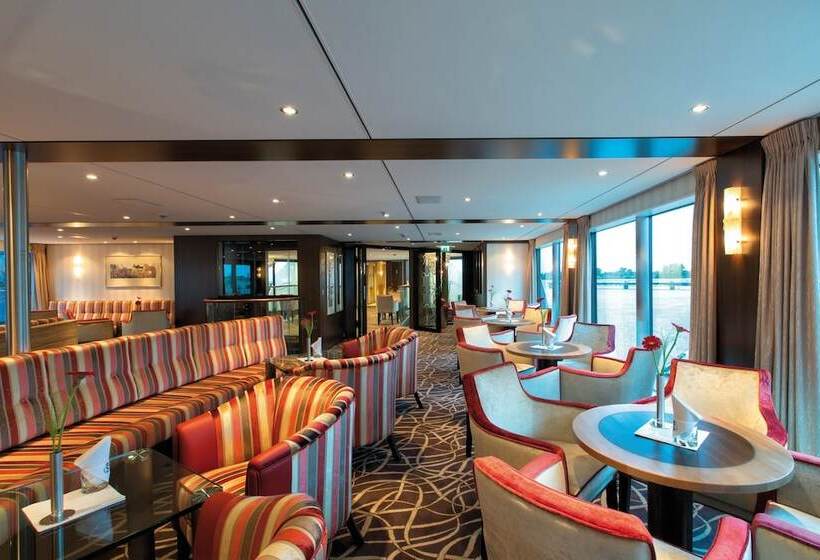 Crossgates Hotelship Altstadt   Köln