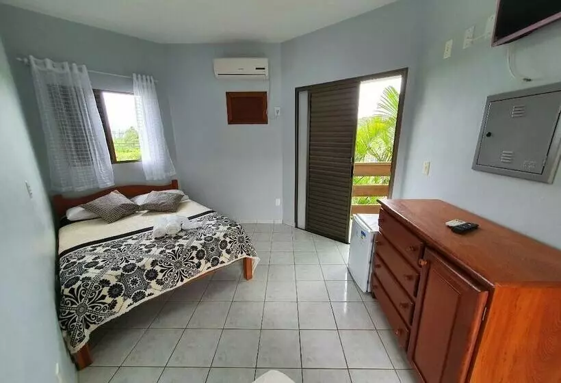 Hotelli Pousada Girassol Da Ferrugem