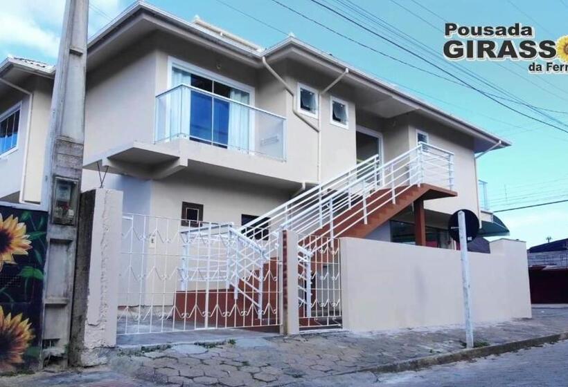 בית מלון כפרי Pousada Girassol Da Ferrugem