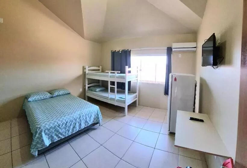 Hotelli Pousada Girassol Da Ferrugem