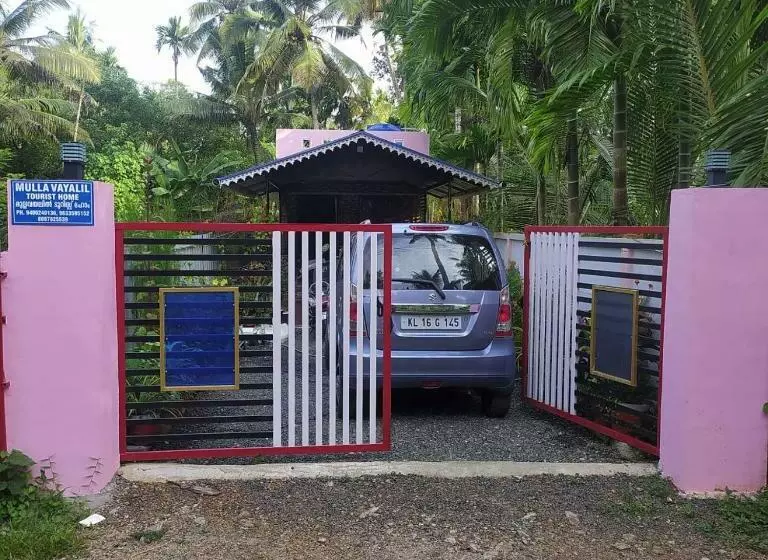 Majatalo Mullavayalil Tourist Home