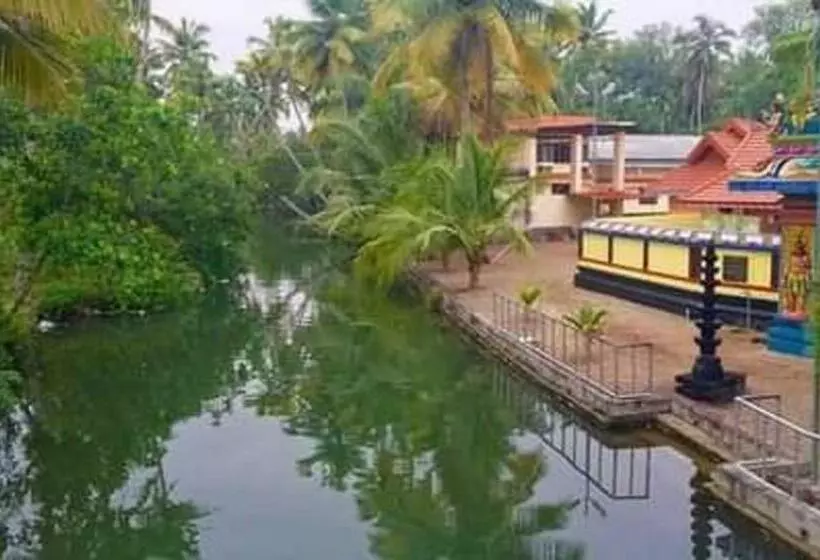 Majatalo Mullavayalil Tourist Home