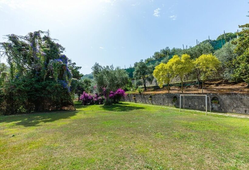 Villa With Shared Pool In Massa Lubrense By Wonderful Italy