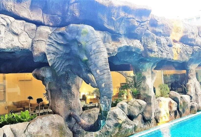 Top Floor Studio At Laguna Beach Resort   Maldives