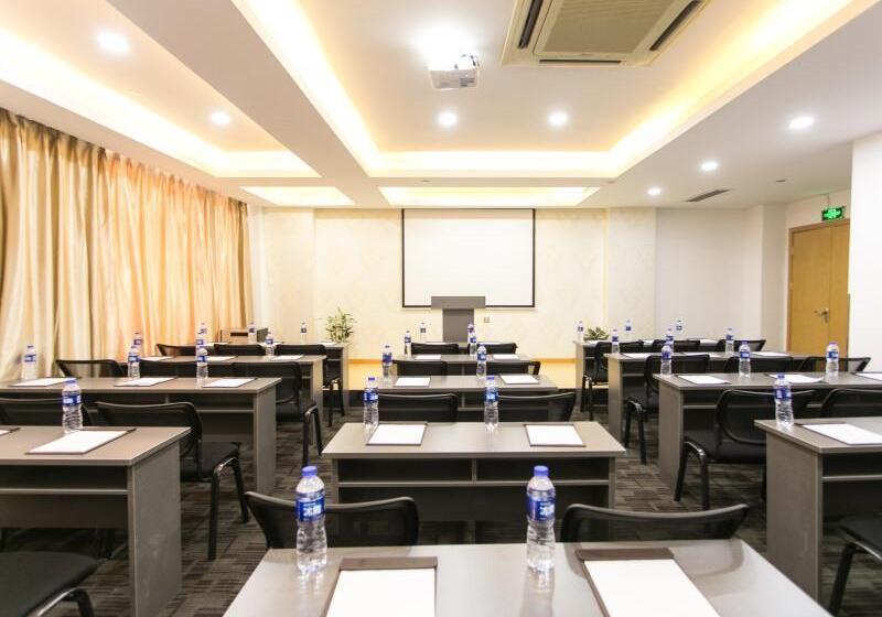 Greentree Inn Suzhou Industrial Park Jinji Lake Dushu Lake Gaojiao District Express Hotel