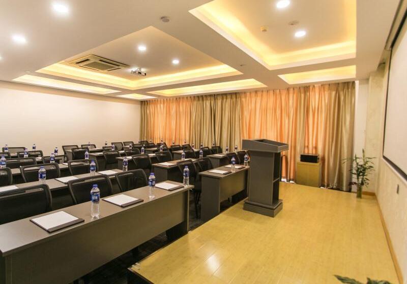 Greentree Inn Suzhou Industrial Park Jinji Lake Dushu Lake Gaojiao District Express Hotel