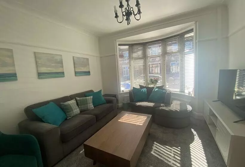 Ideal Lodgings In Bury
