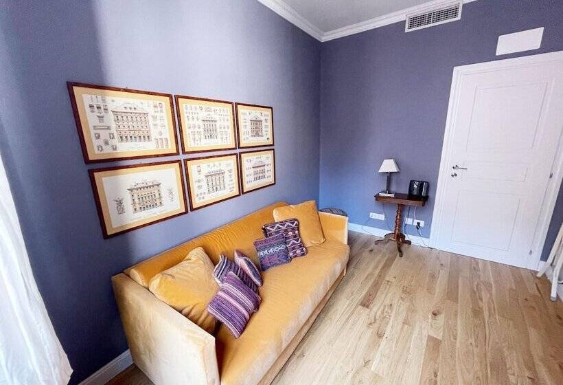 Romantic Apartment In San Giorgio By Wonderful Italy