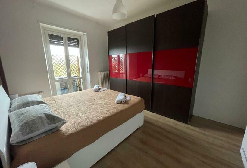 住宿加早餐 Ampia Camera Matrimoniale Con Letto Double King Size By Alex Guest House