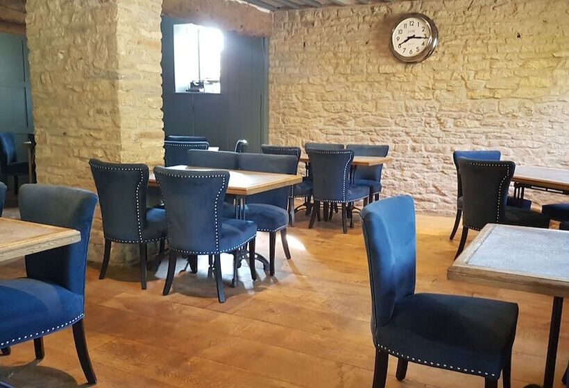 민박 The Royal Oak Duddington