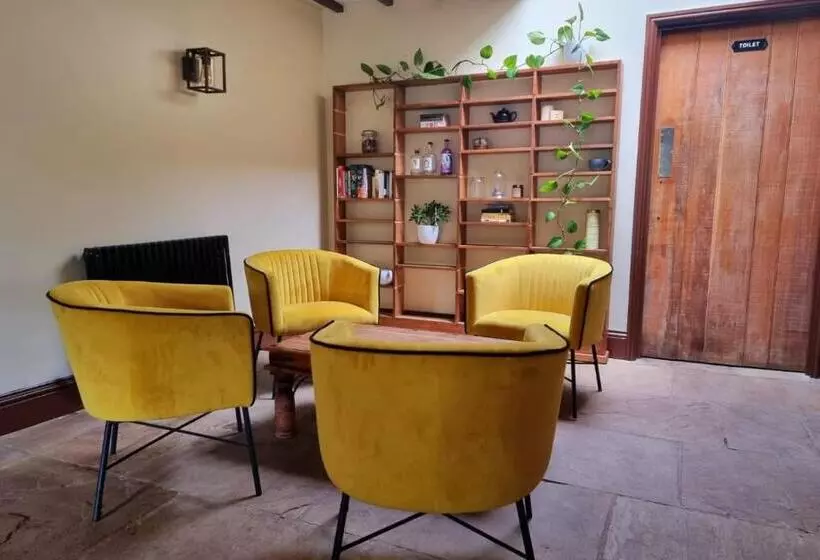 Aamiaismajoitus (B&B) The Royal Oak Duddington