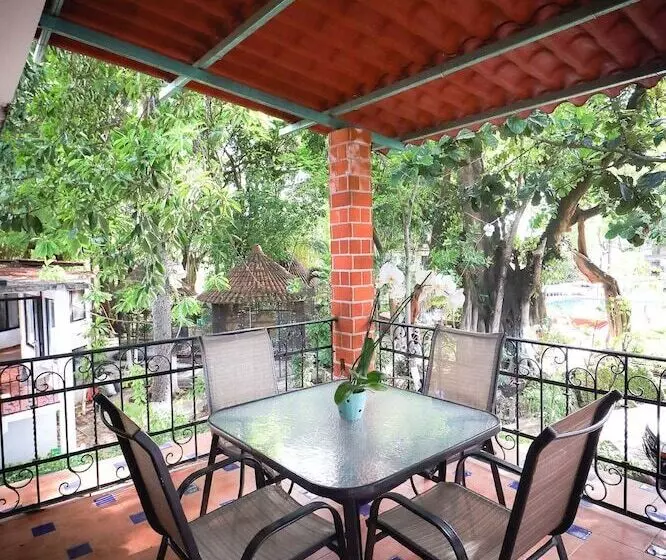 Hotelli Mía Mía Bungalows & Chalets By Zoviq