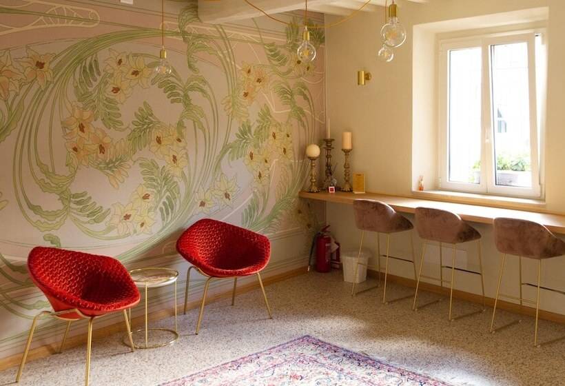 膳宿费 Palazzo Essenza