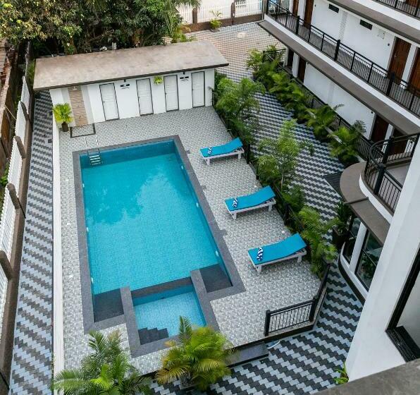 Aloha Holiday Resort