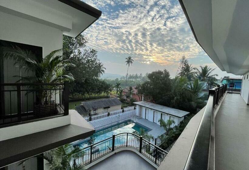 Aloha Holiday Resort